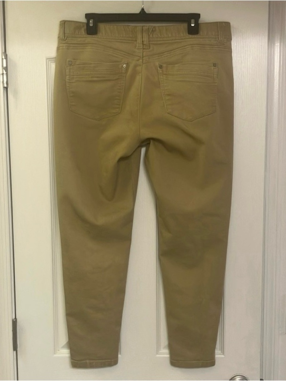 Democracy Tan Stretch Skinny Jeans - Picture 2 of 4